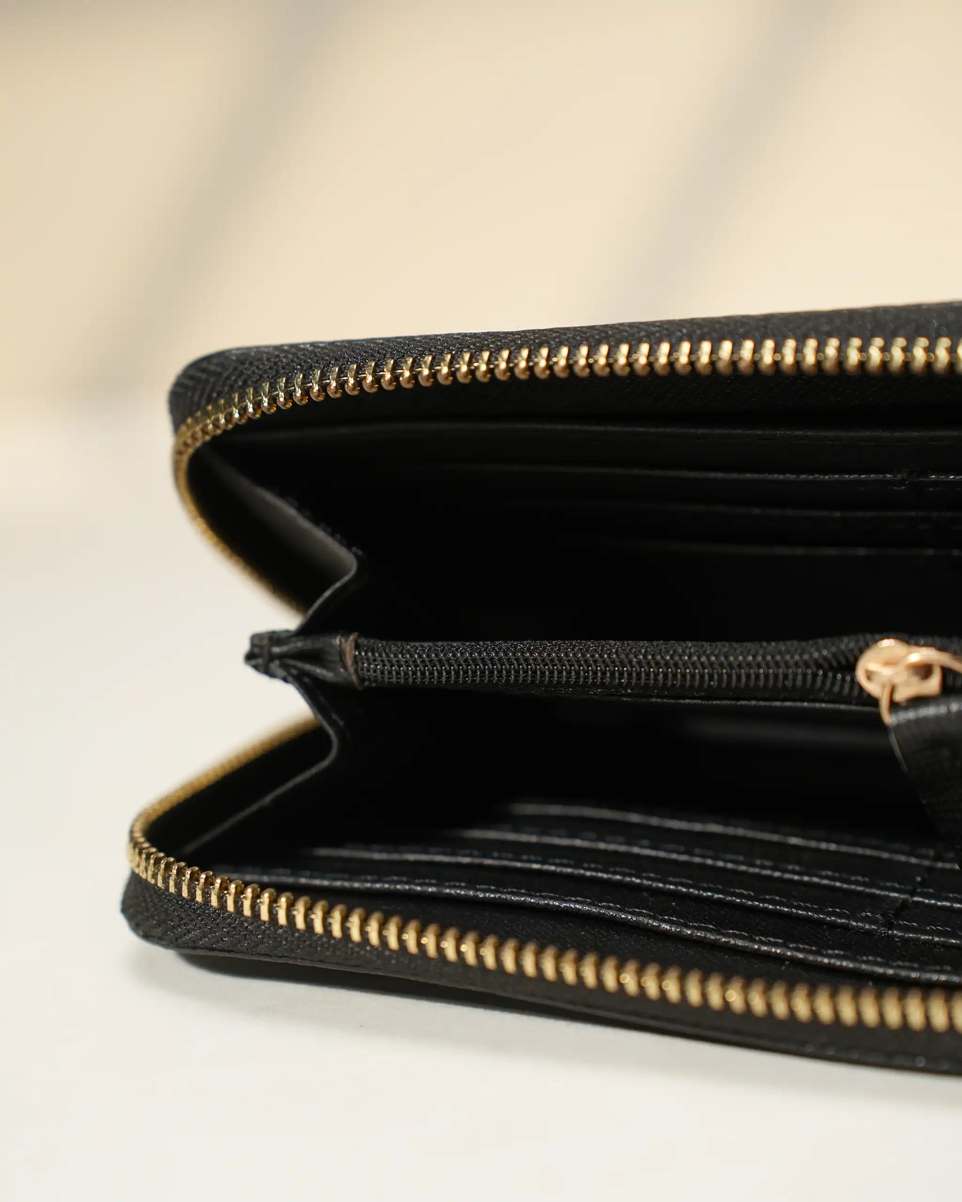 Premium Long Zip Leather Wallet – Classic Black by BM7 Bilal Marth 7