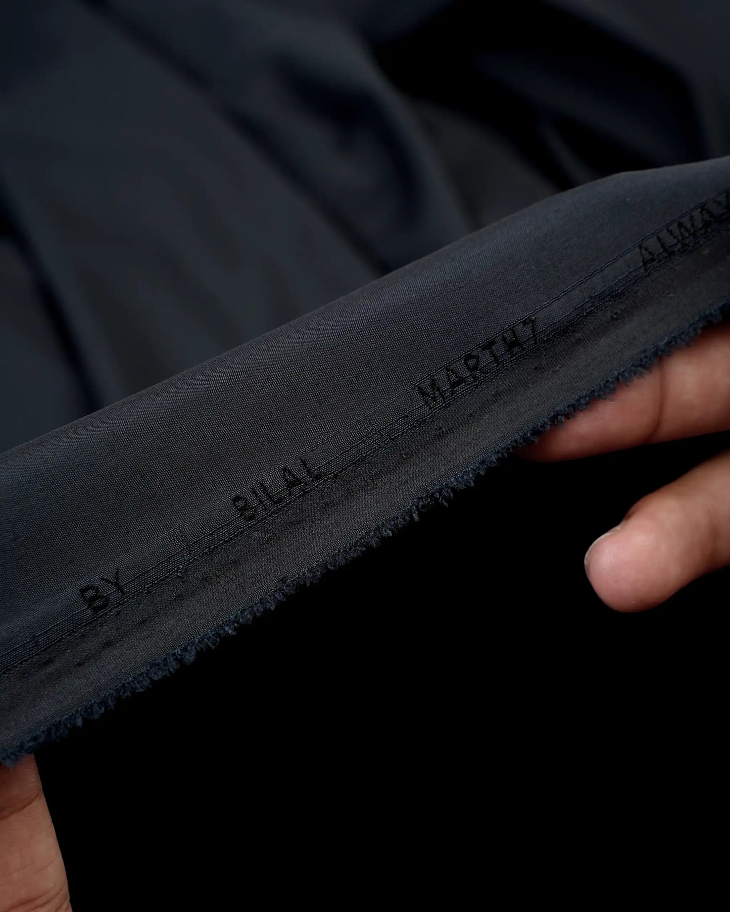 Royal Boski (Dark Grey) BM7