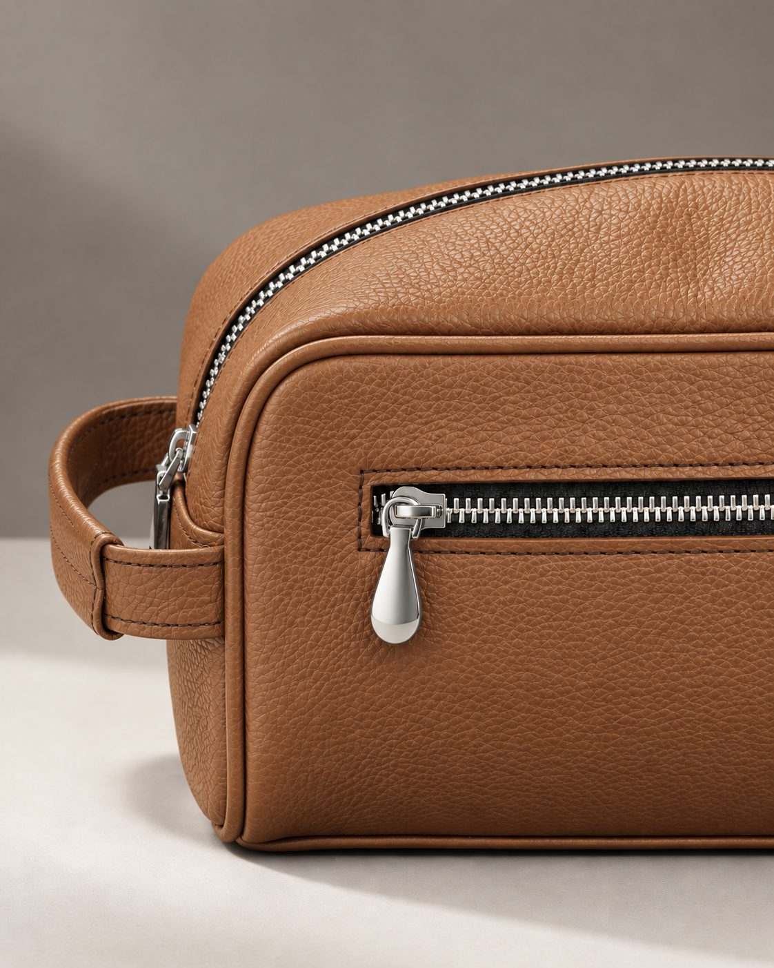 BM7 Toiletry Bag (Light Brown) BM7