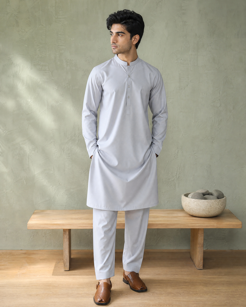 Blue Mint Cotton by BM7 (Light Pearl Grey)