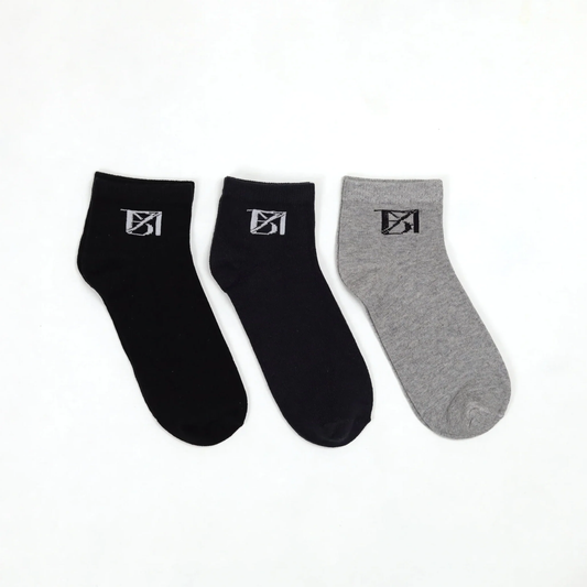 Premium Ankle Socks - Pack of 3 â€” flat